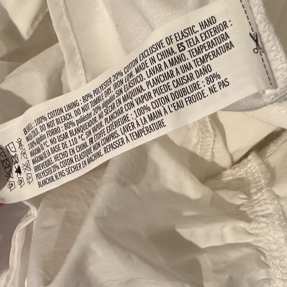 Puff sleeve cotton white dress size large open tied back - Picture 6 of 7